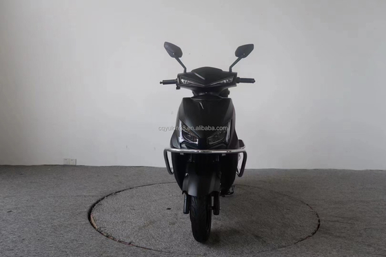 Disc Brake Electric Motorcycle with 1000W/2000W/3000W Motor Power and 3.0-10 Tire